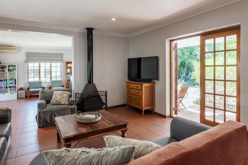 3 Bedroom Property for Sale in Zevendal Western Cape